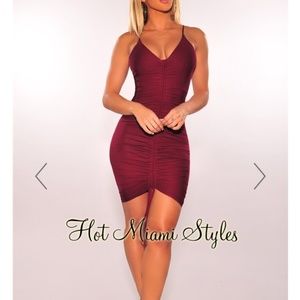 Wine Ruched Spaghetti Straps Dress